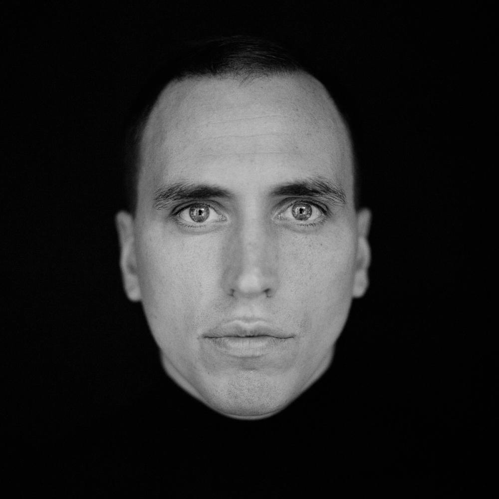 Portrait von Martin Kohlstedt in schwarz/weiß